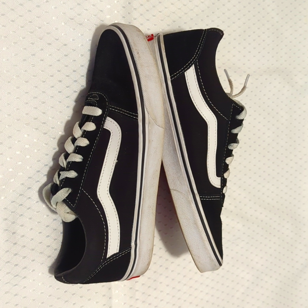 Women's Vans size 9